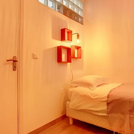 Cours Massena On Marché Provencal * Antibes