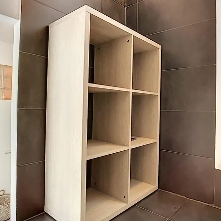 Cours Massena On Marché Provencal